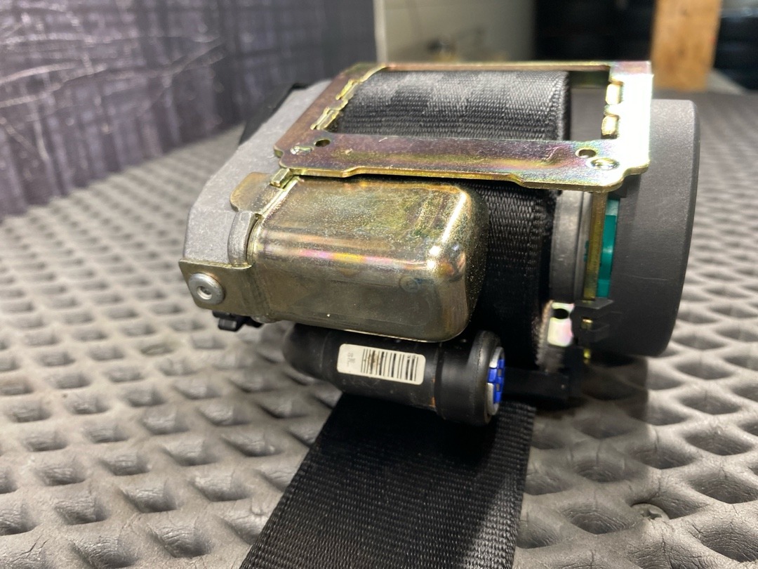 Ремень безопасности, 2010 рублей, Красноярск