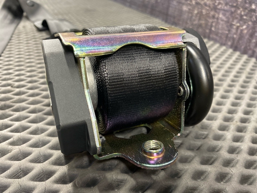 Ремень безопасности, 2010 рублей, Красноярск