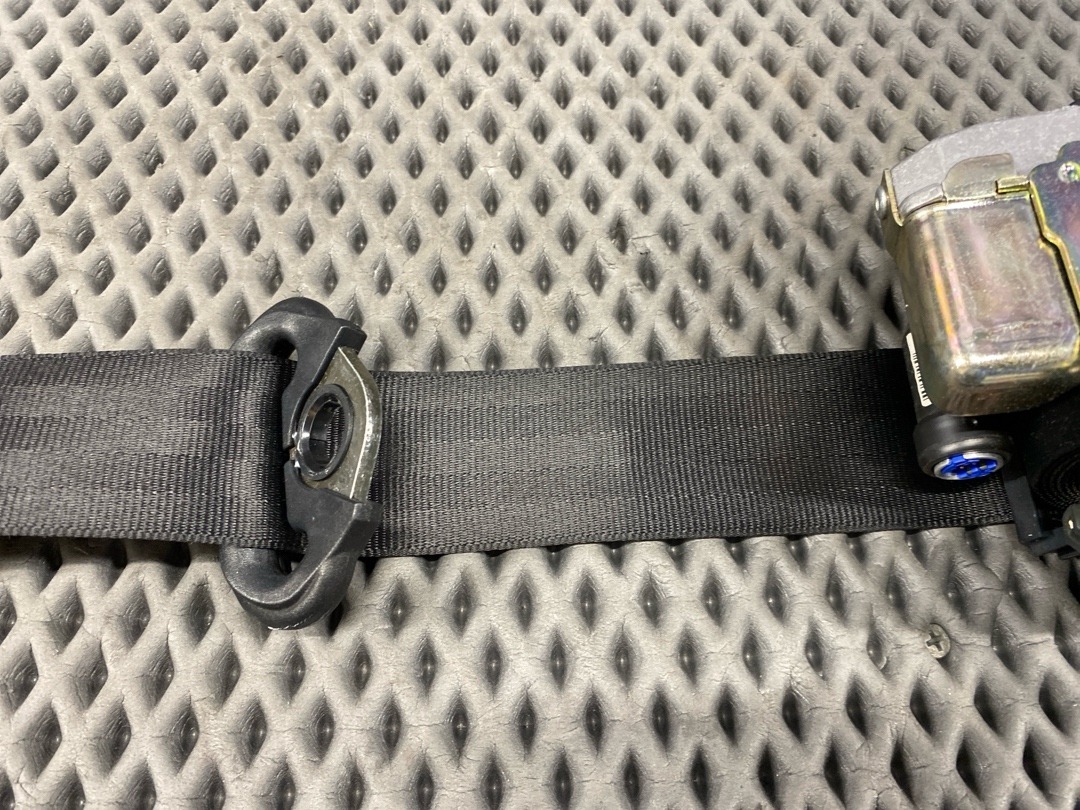 Ремень безопасности, 2010 рублей, Красноярск