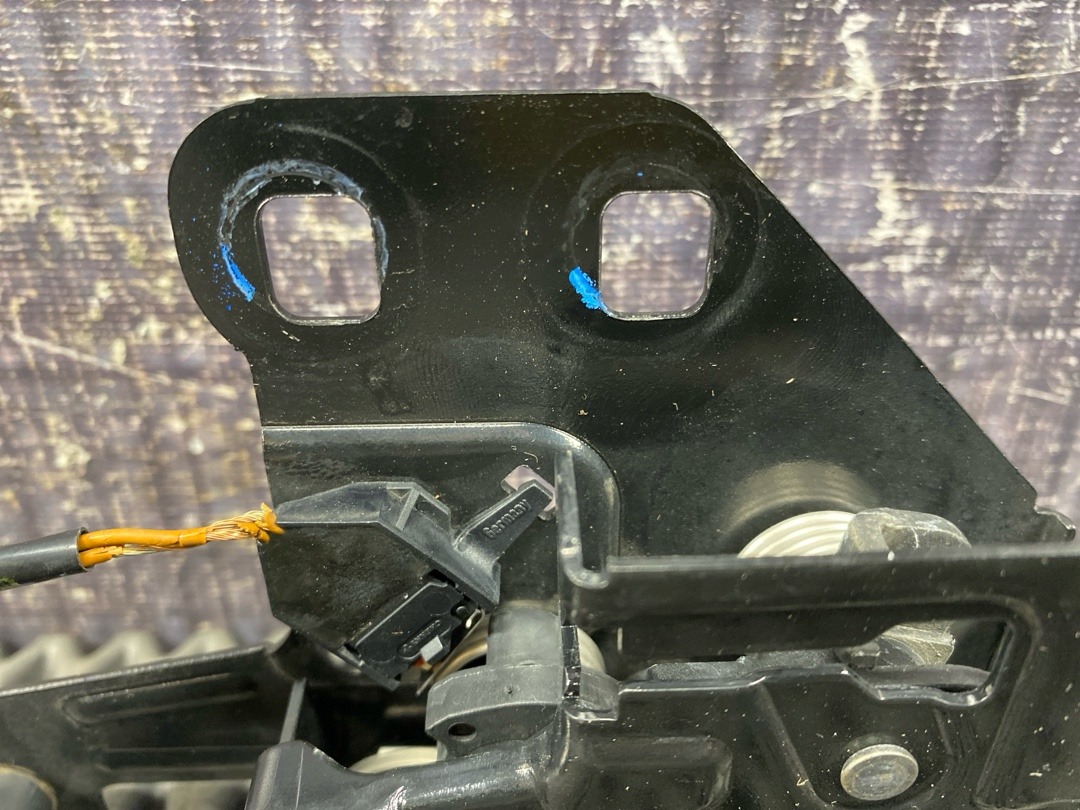 Замок капота, 1440 рублей, Красноярск