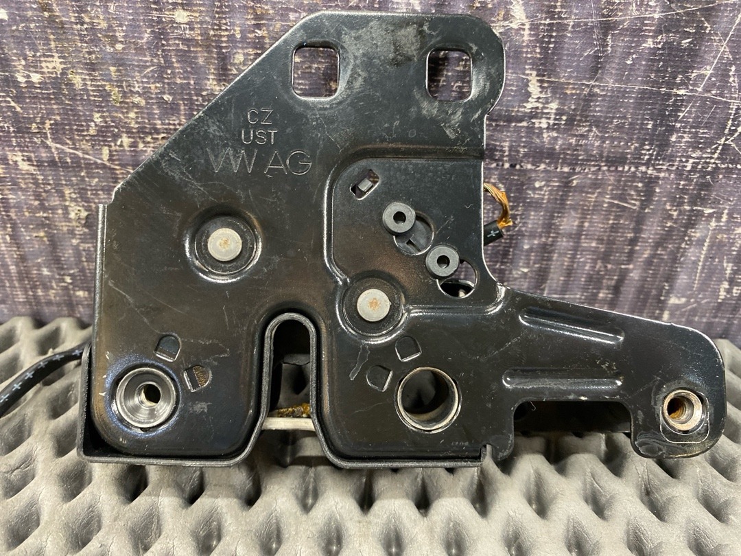 Замок капота, 1440 рублей, Красноярск