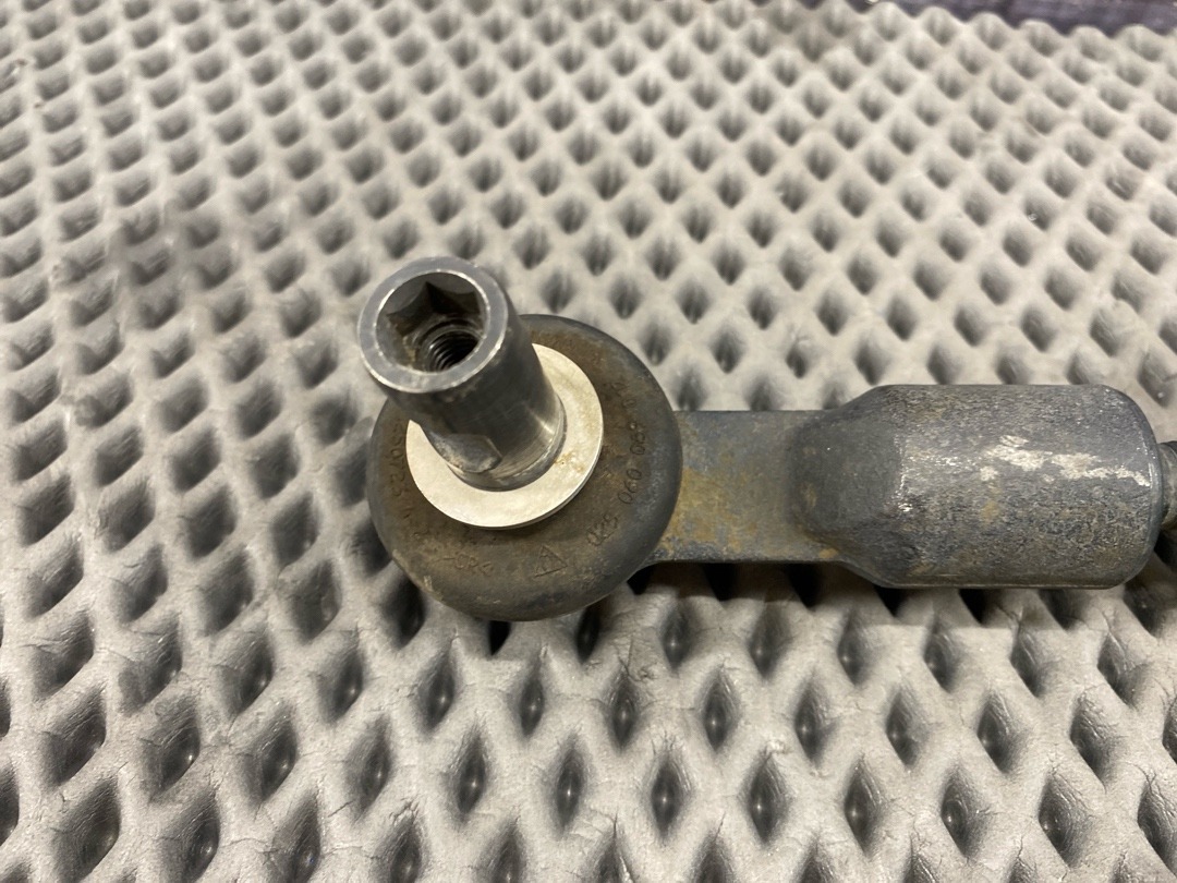 Тяга рулевая с наконечником, 1395 рублей, Красноярск