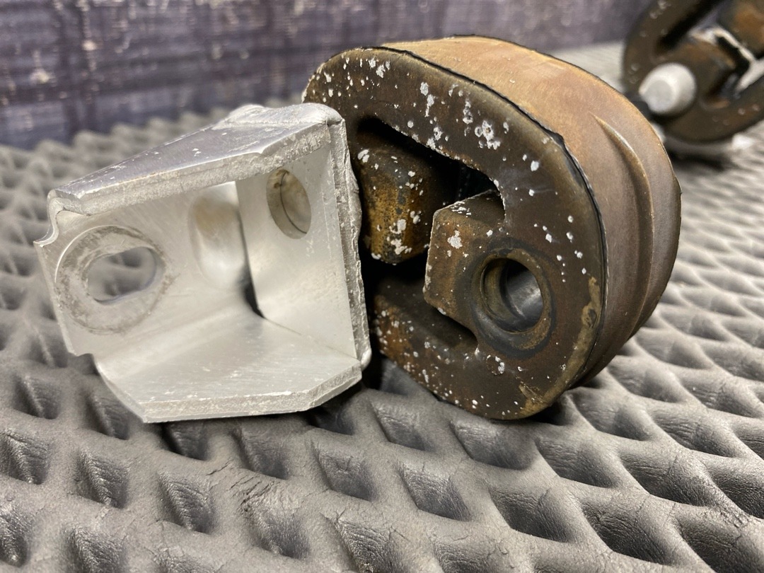 Крепление глушителя, 1035 рублей, Красноярск