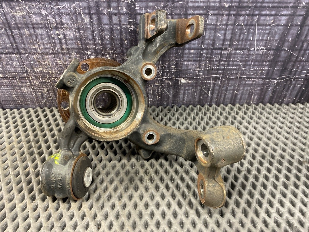 Поворотный кулак, 3008 рублей, Красноярск