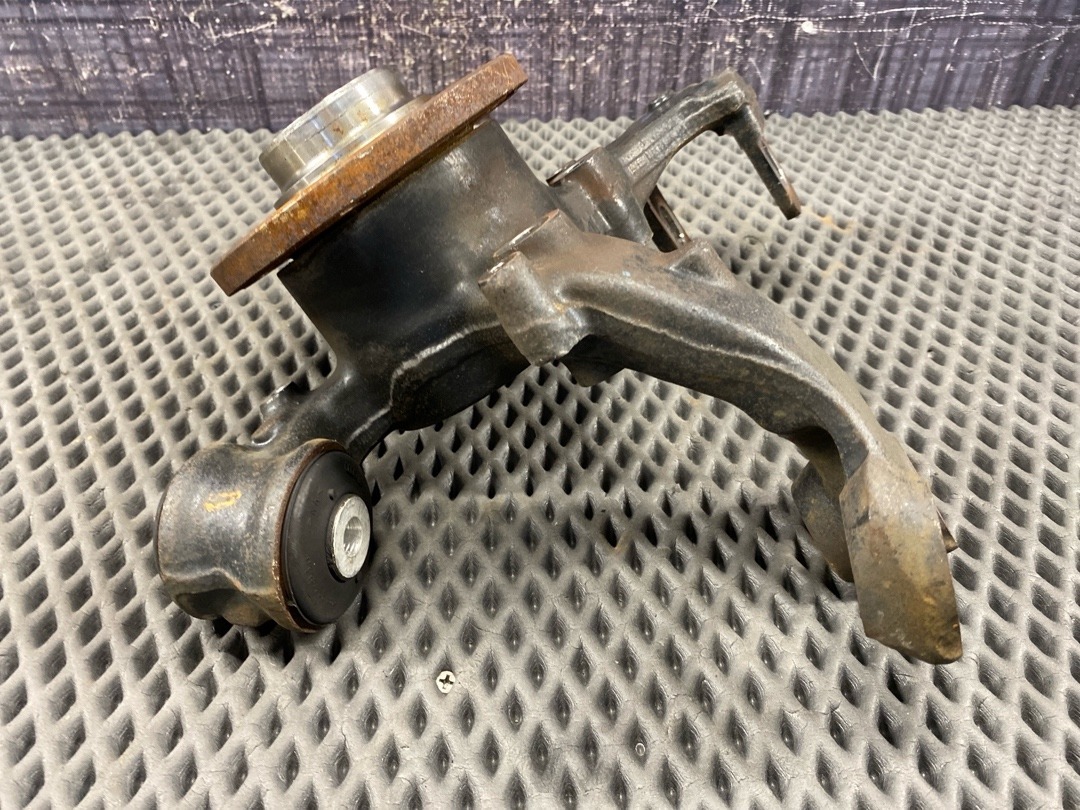 Поворотный кулак, 3008 рублей, Красноярск