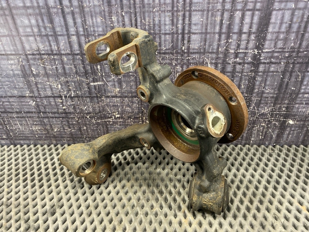 Поворотный кулак, 3008 рублей, Красноярск