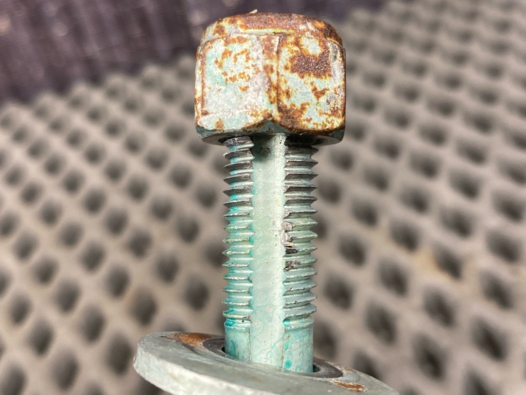 Болт развальный, 615 рублей, Красноярск