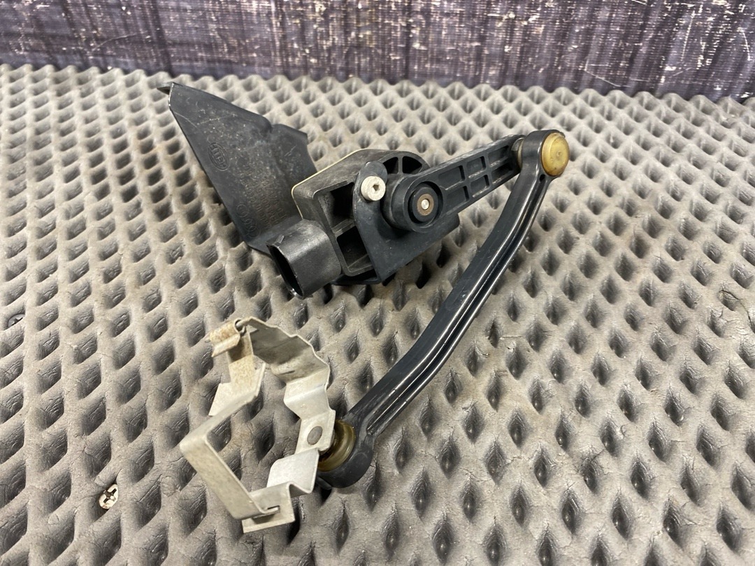 Датчик уровня подвески, 3270 рублей, Красноярск