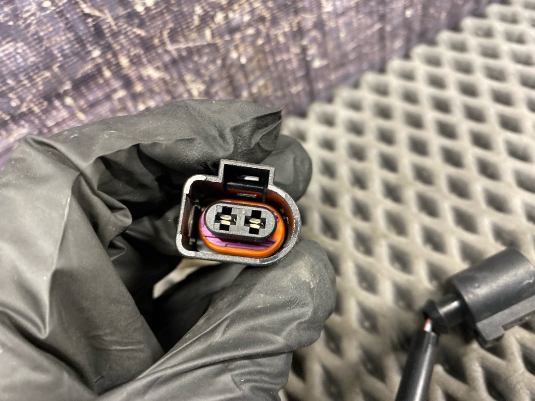 Проводка рамки радиатора, 1298 рублей, Красноярск