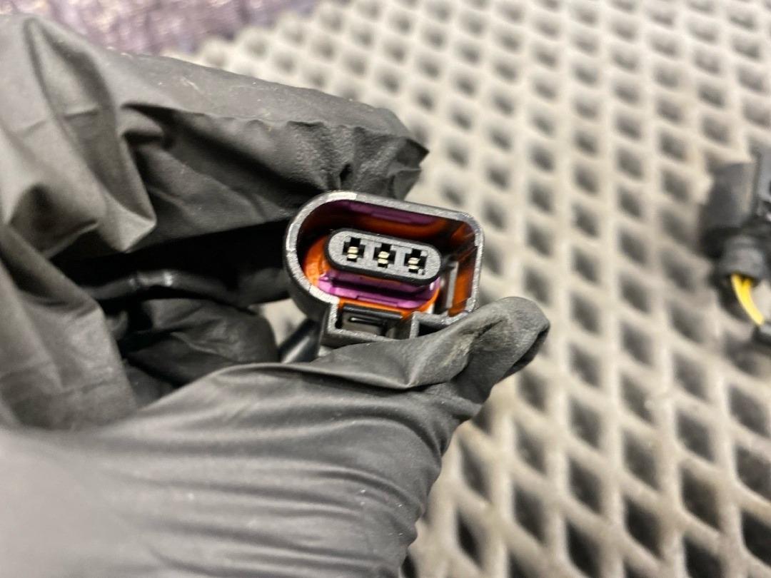 Проводка рамки радиатора, 1298 рублей, Красноярск