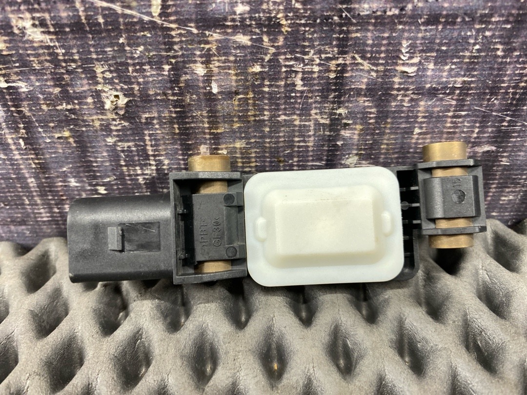 Датчик Airbag, 855 рублей, Красноярск