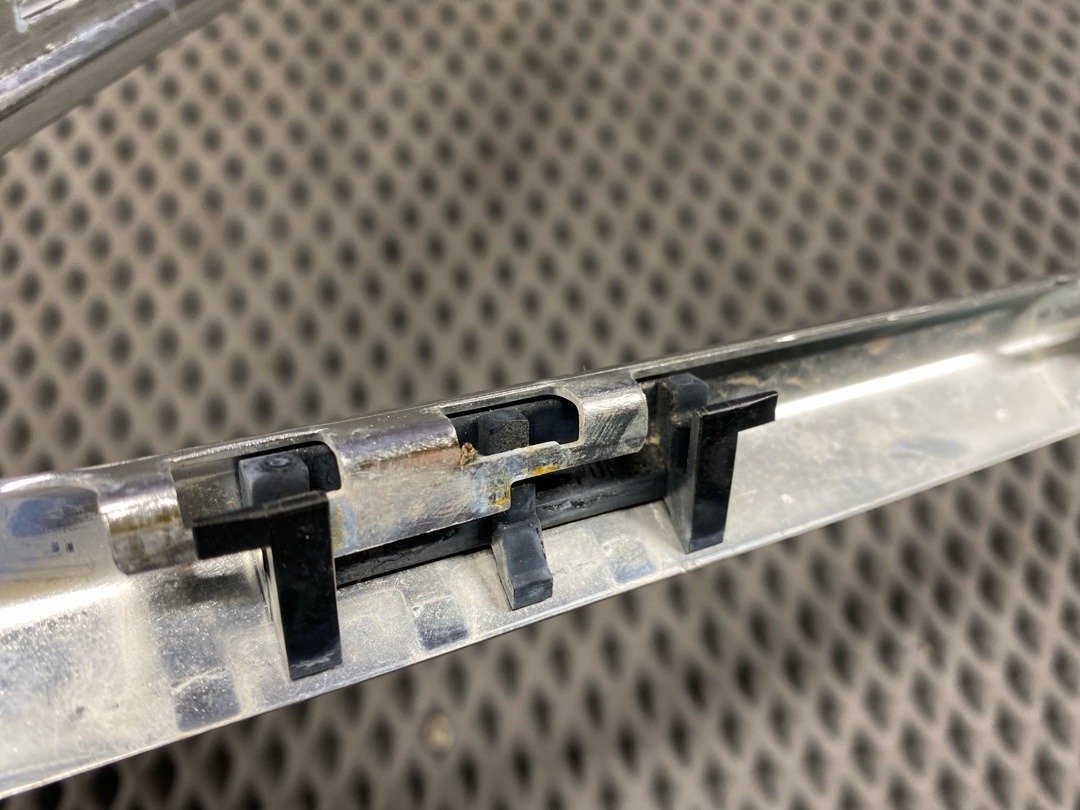 Молдинг стекла, 480 рублей, Красноярск