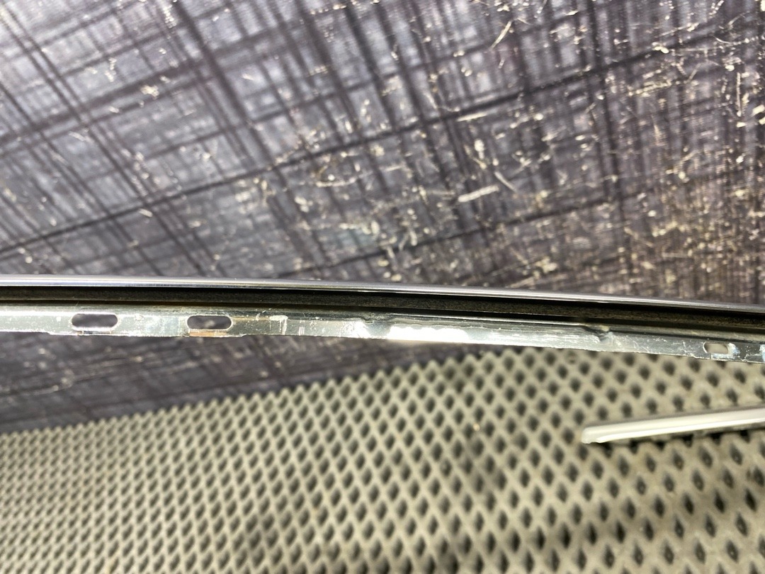 Молдинг стекла, 480 рублей, Красноярск