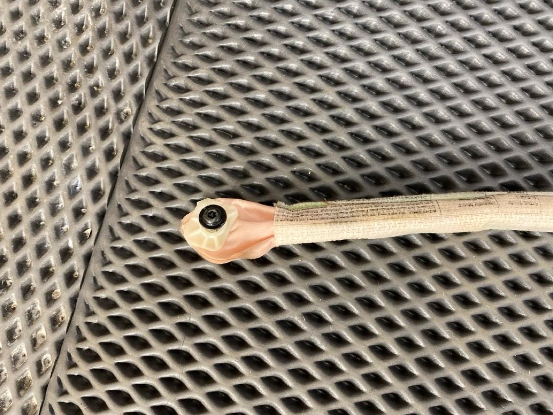 Подушка безопасности, 1103 рублей, Красноярск