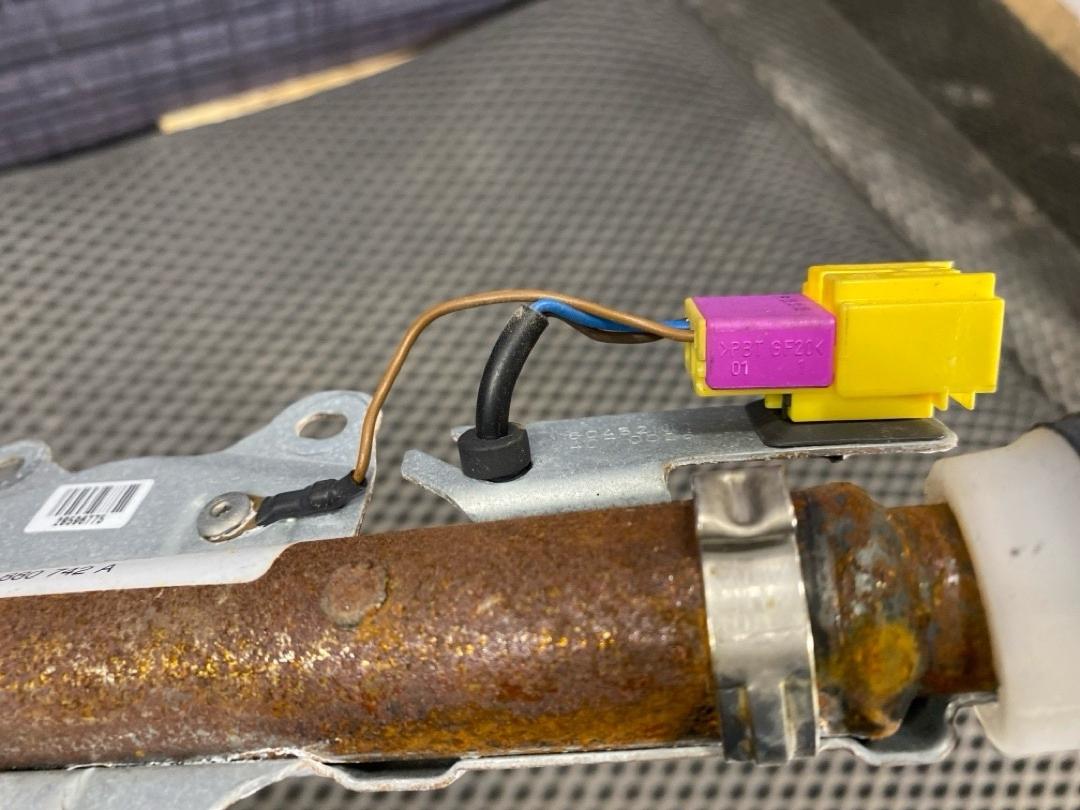 Подушка безопасности, 1103 рублей, Красноярск