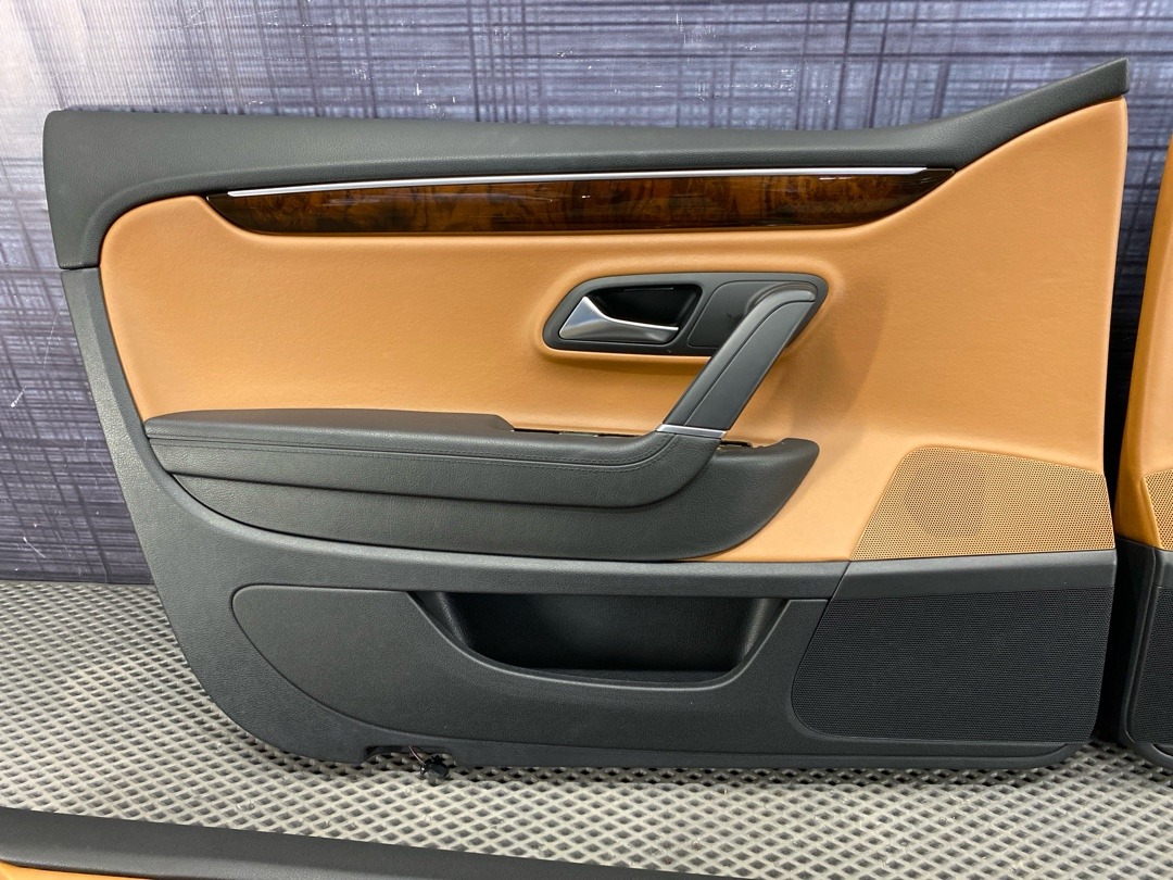 Комплект обшивок дверей, 16880 рублей, Красноярск