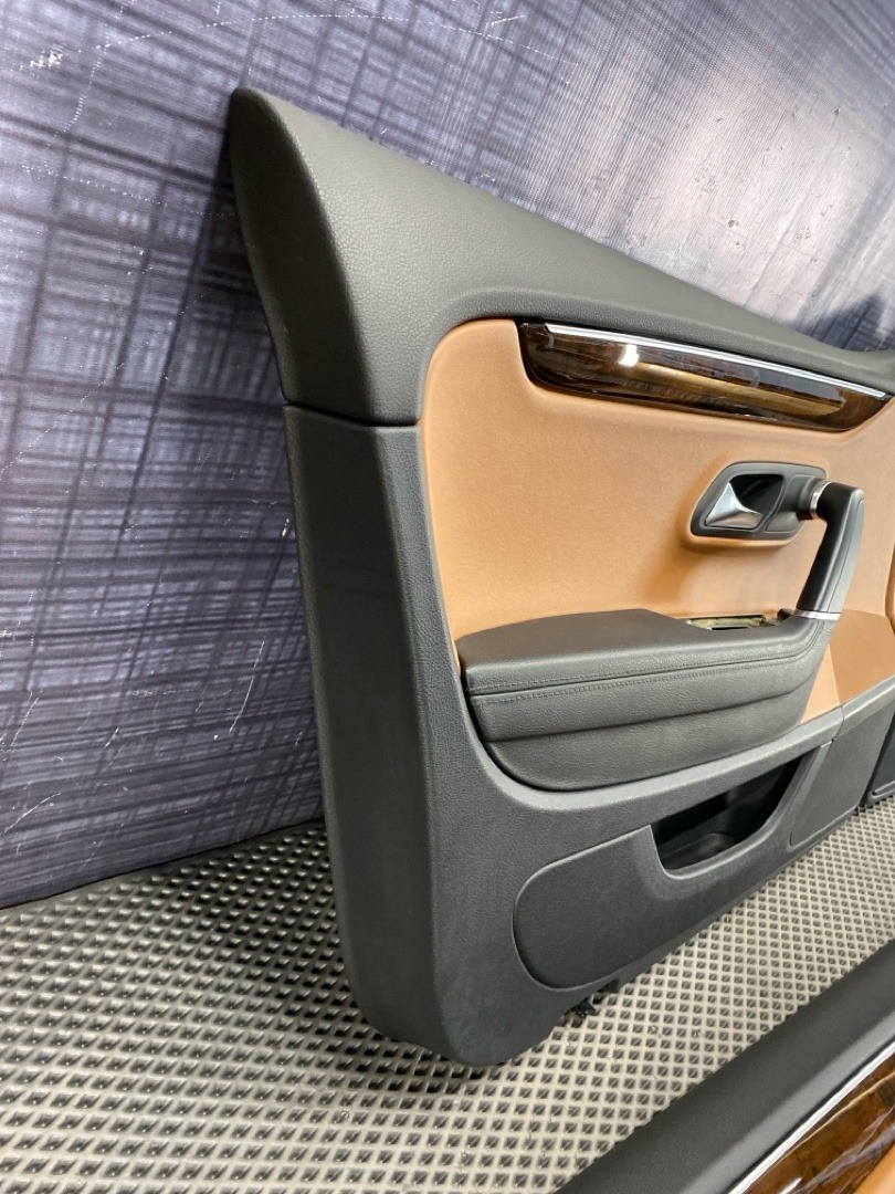 Комплект обшивок дверей, 16880 рублей, Красноярск