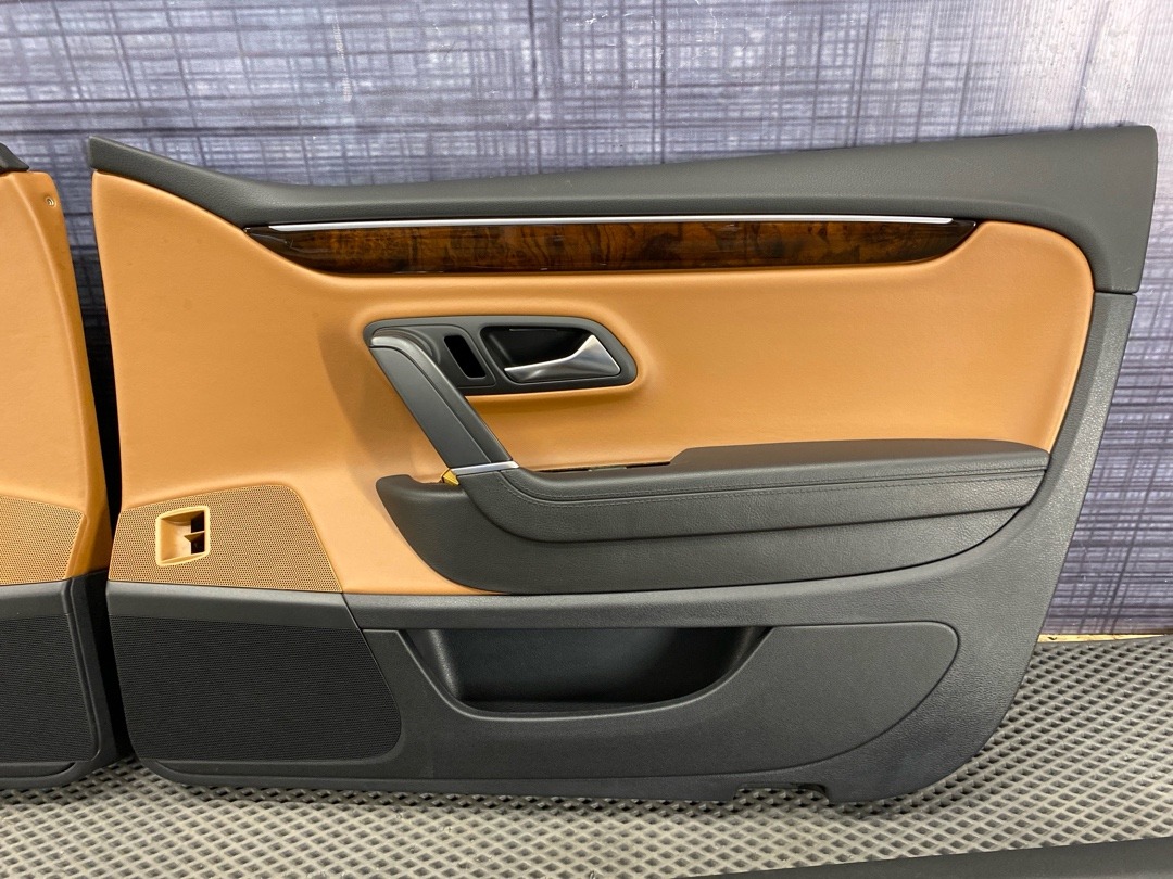 Комплект обшивок дверей, 16880 рублей, Красноярск