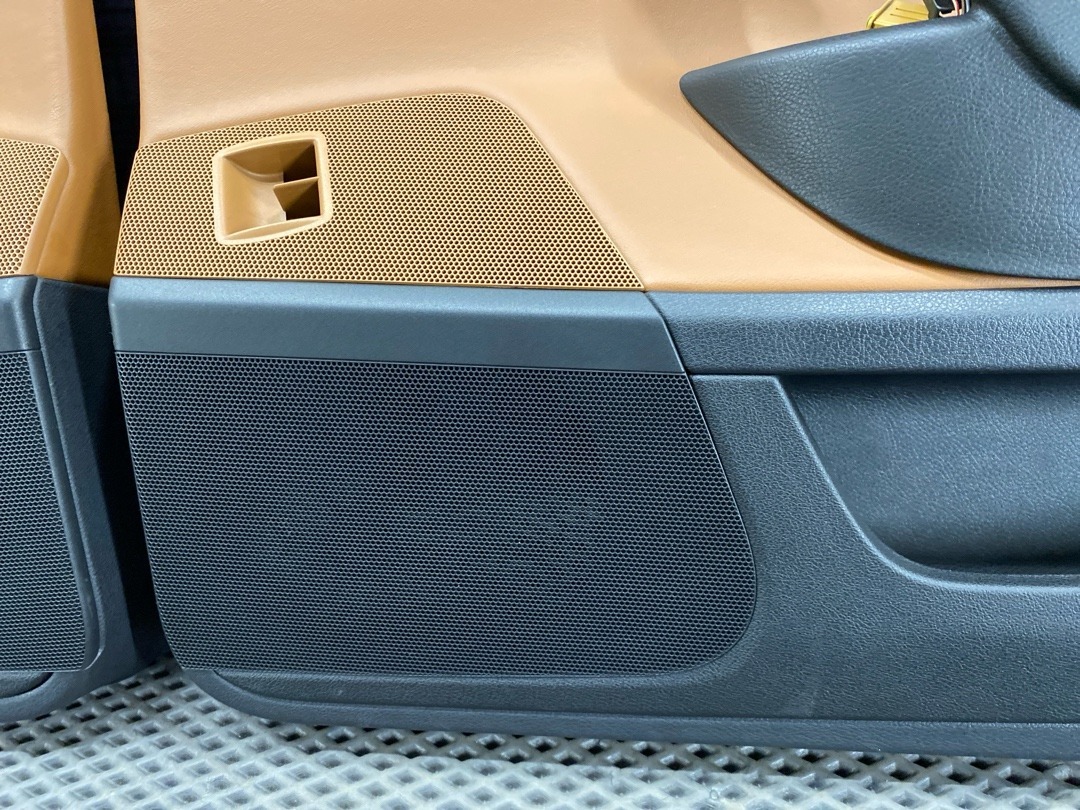 Комплект обшивок дверей, 16880 рублей, Красноярск