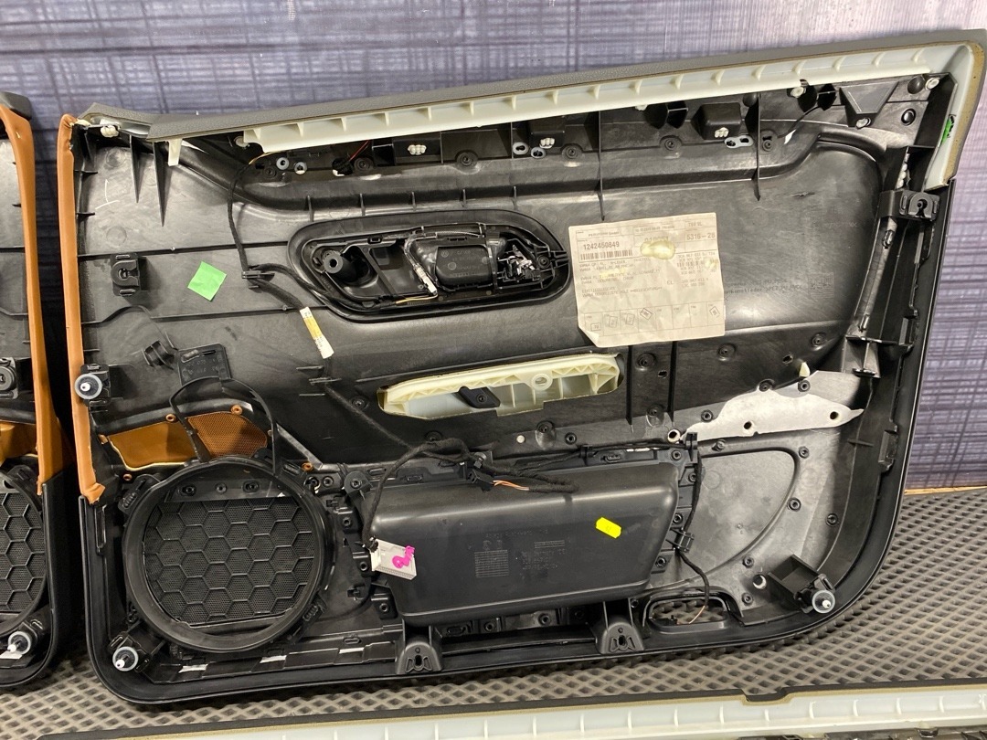 Комплект обшивок дверей, 16880 рублей, Красноярск