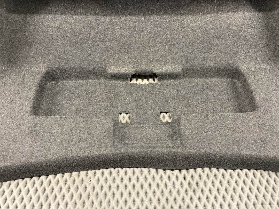 Обшивка крышки багажника, 1940 рублей, Красноярск