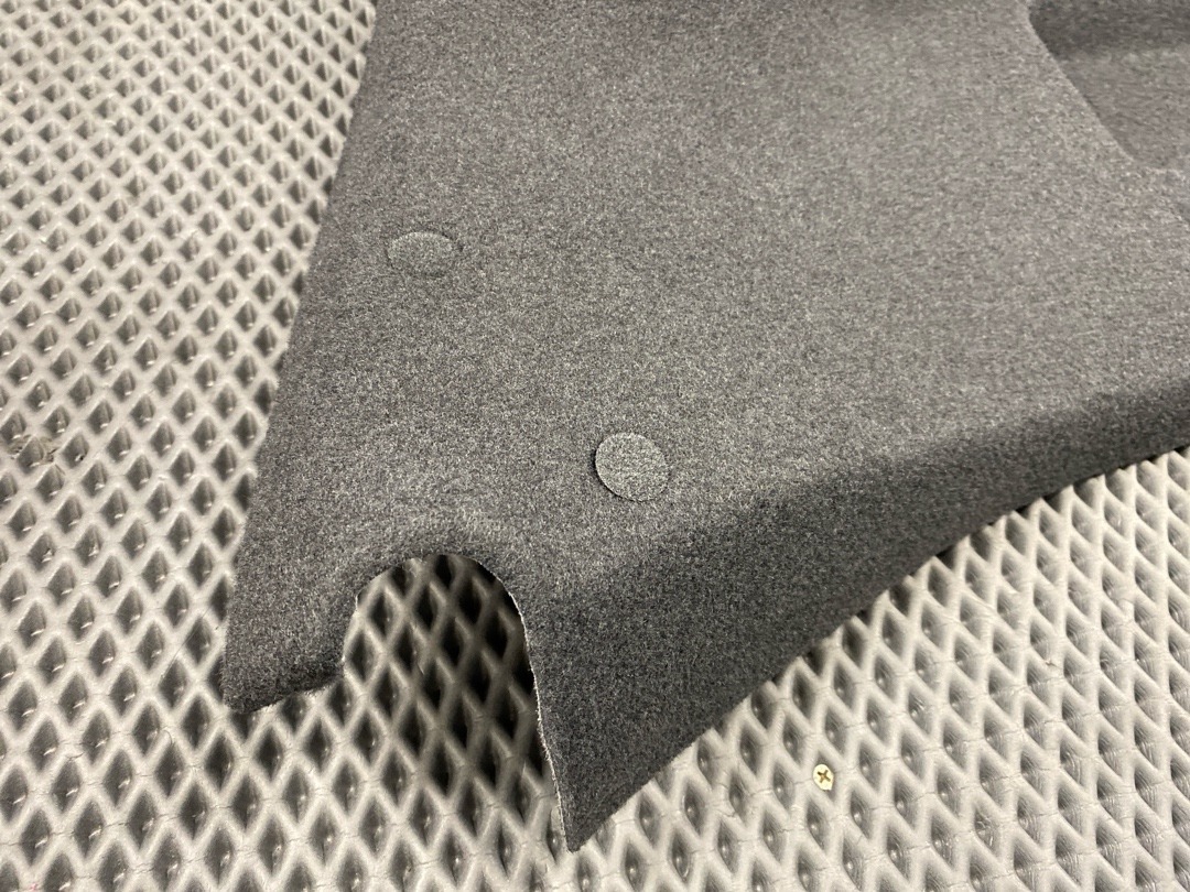 Обшивка крышки багажника, 1940 рублей, Красноярск