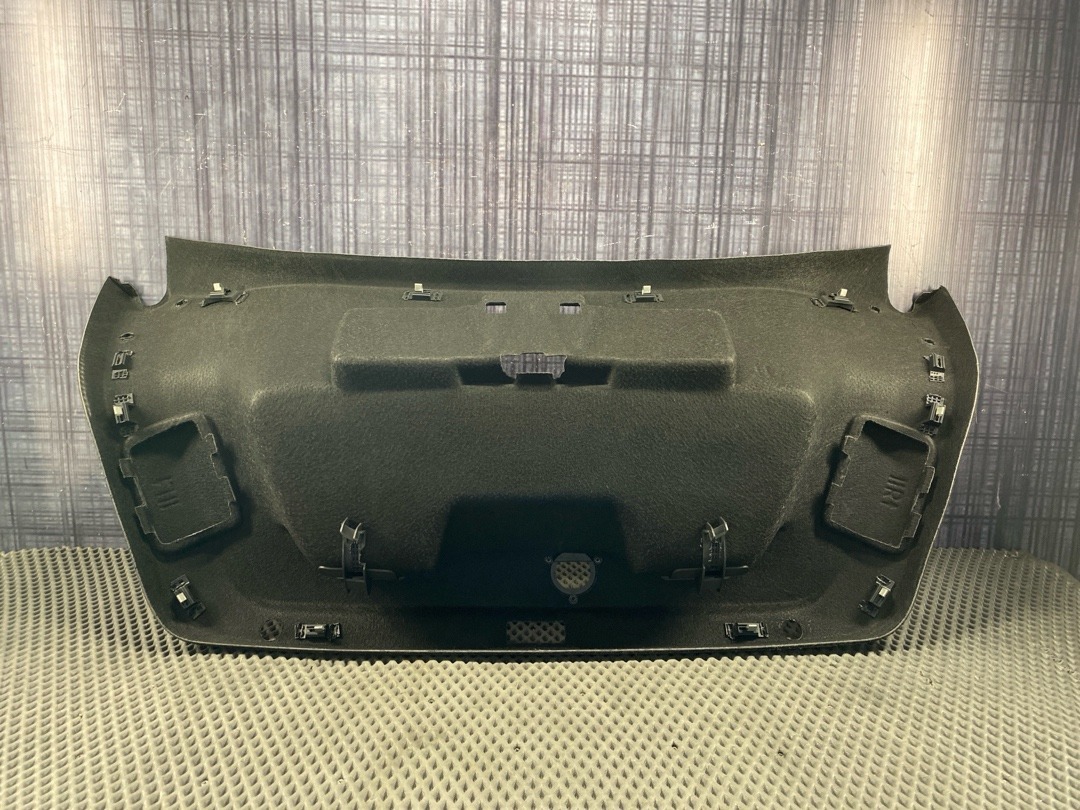 Обшивка крышки багажника, 1940 рублей, Красноярск