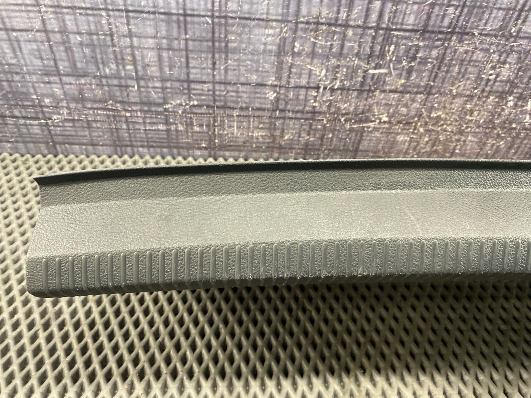 Пластик багажника, 2230 рублей, Красноярск