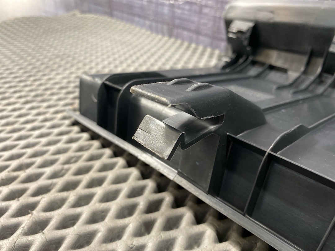 Пластик багажника, 2230 рублей, Красноярск