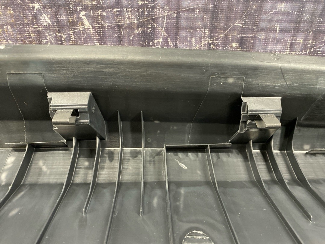 Пластик багажника, 2230 рублей, Красноярск