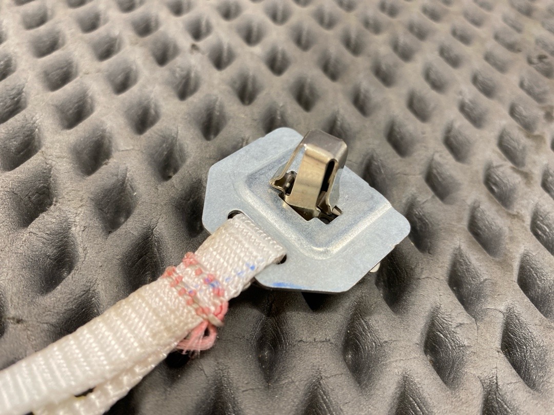 Подушка безопасности, 2420 рублей, Красноярск