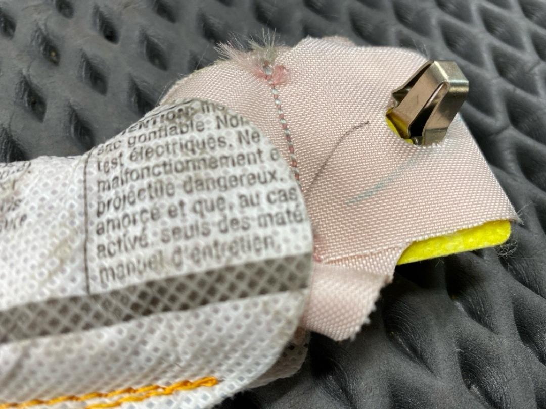 Подушка безопасности, 2420 рублей, Красноярск