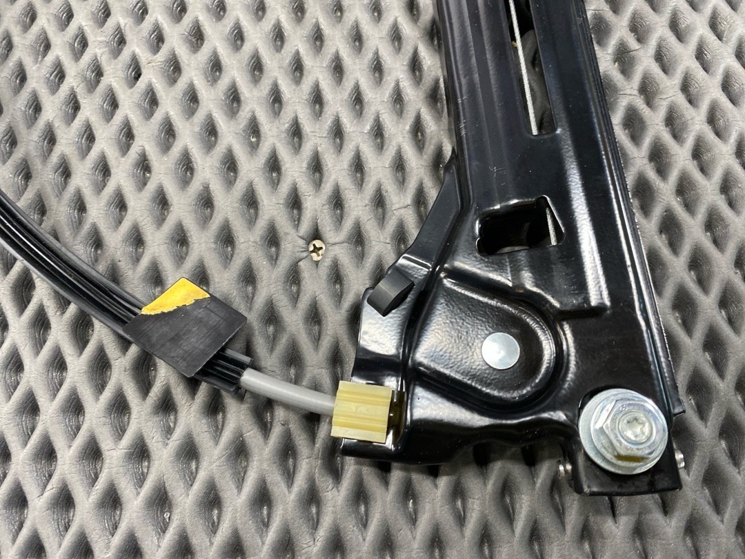 Стеклоподъемник, 3770 рублей, Красноярск