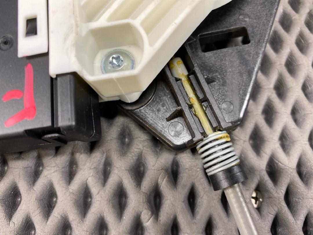 Стеклоподъемник, 3770 рублей, Красноярск