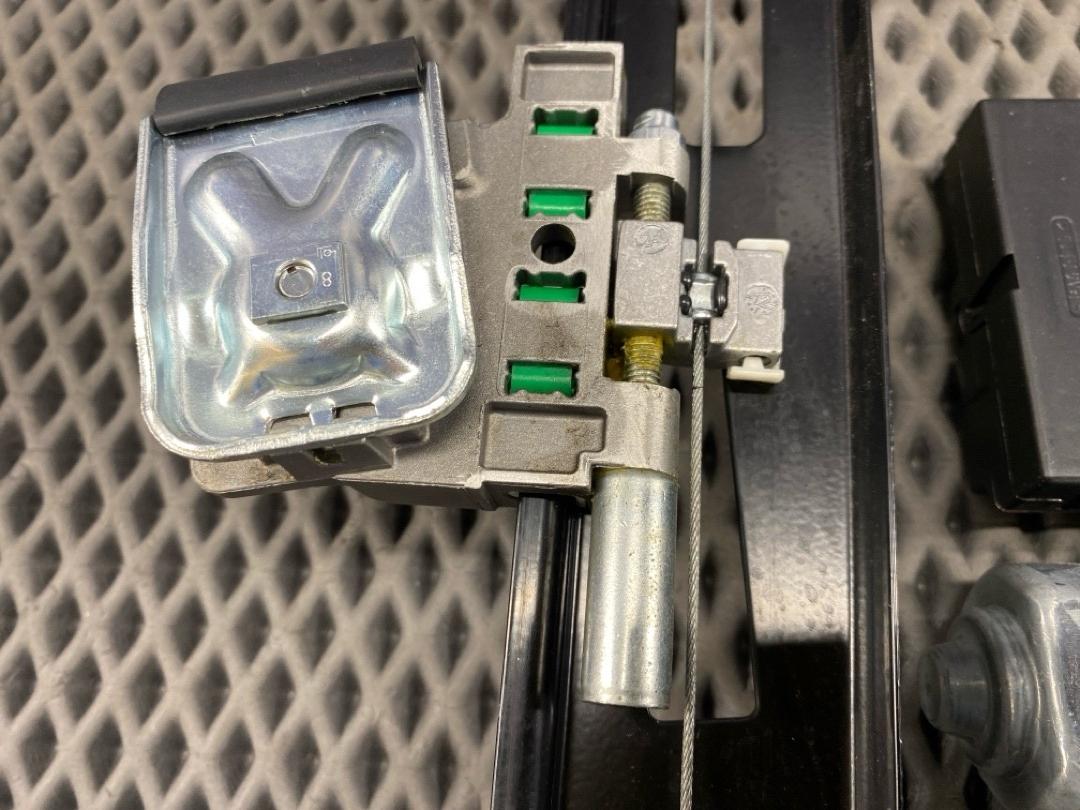 Стеклоподъемник, 3770 рублей, Красноярск