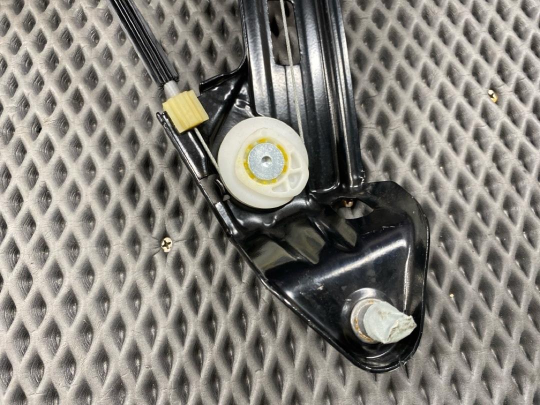 Стеклоподъемник, 2310 рублей, Красноярск