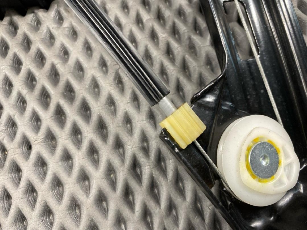 Стеклоподъемник, 2310 рублей, Красноярск