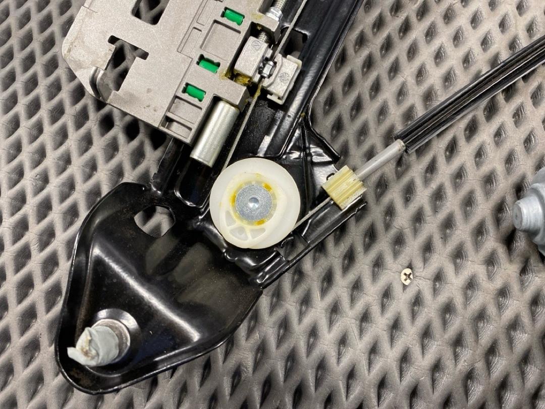 Стеклоподъемник, 3770 рублей, Красноярск