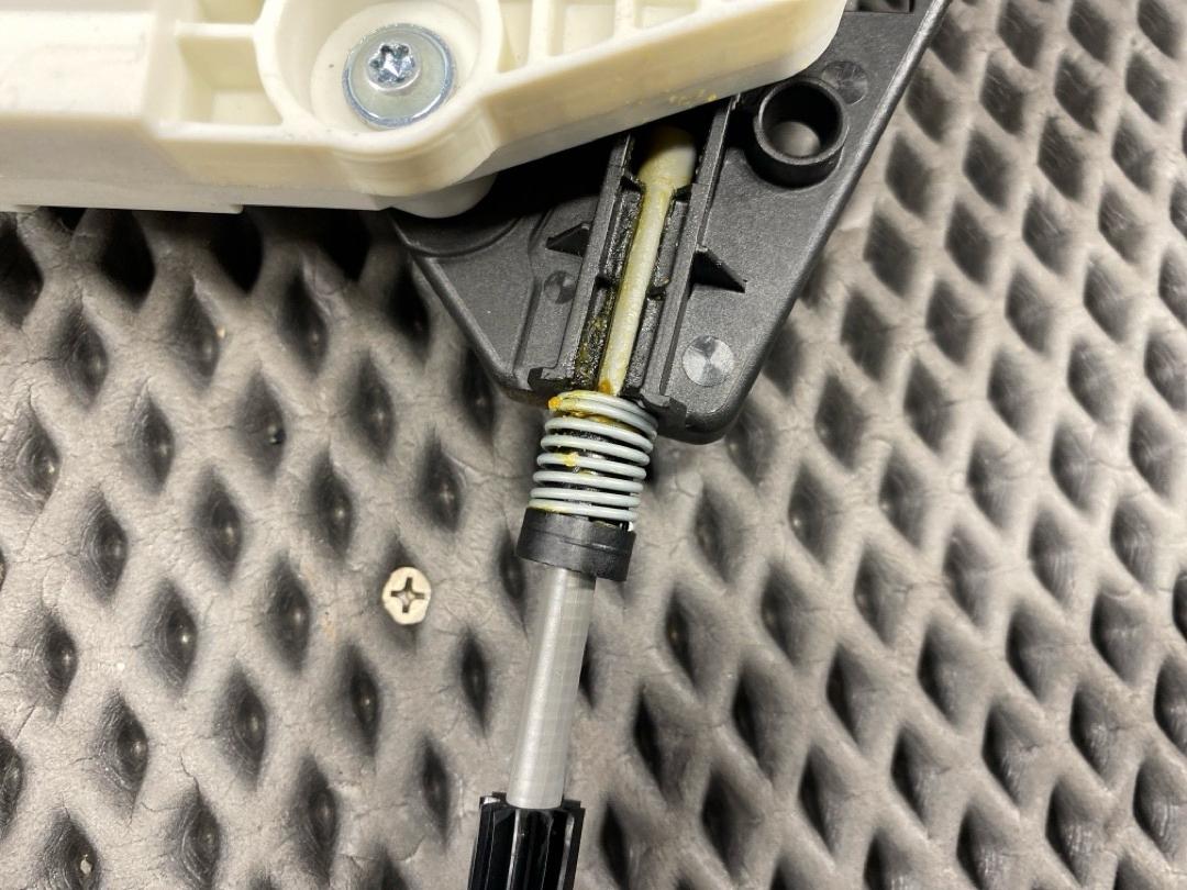 Стеклоподъемник, 2310 рублей, Красноярск