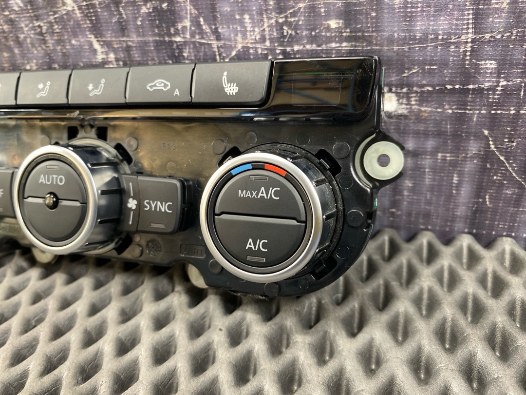 Блок управления климат-контролем, 10130 рублей, Красноярск