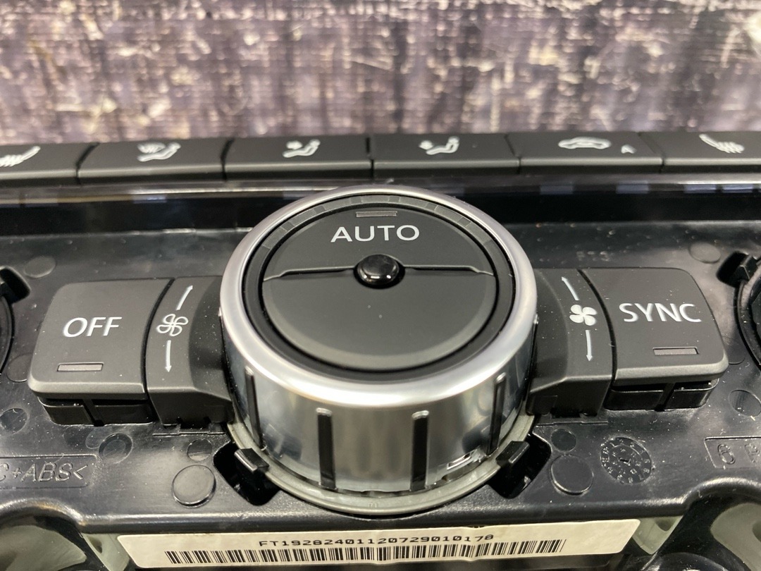 Блок управления климат-контролем, 10130 рублей, Красноярск