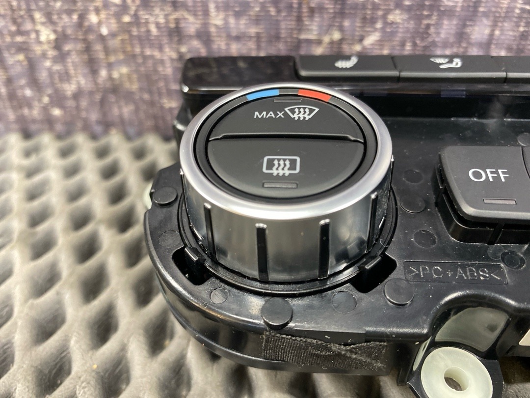 Блок управления климат-контролем, 10130 рублей, Красноярск