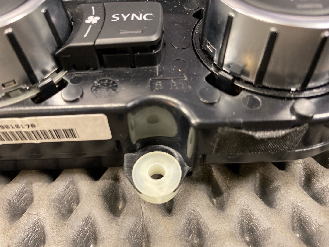 Блок управления климат-контролем, 10130 рублей, Красноярск