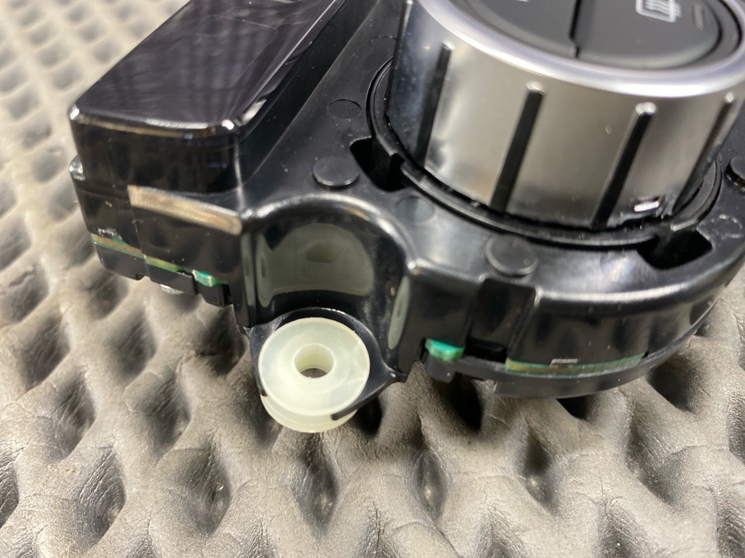 Блок управления климат-контролем, 10130 рублей, Красноярск