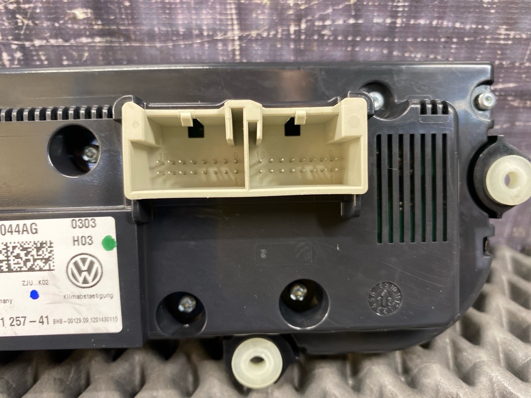 Блок управления климат-контролем, 10130 рублей, Красноярск