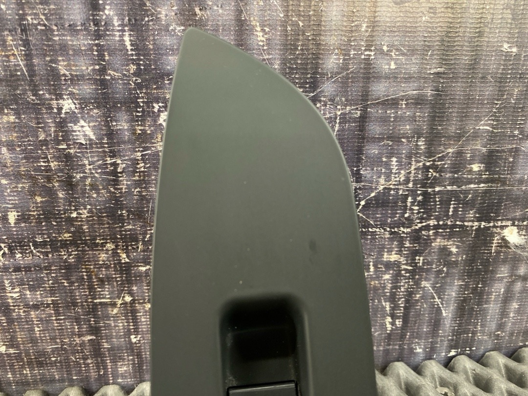 Кнопка стеклоподъемника, 890 рублей, Красноярск