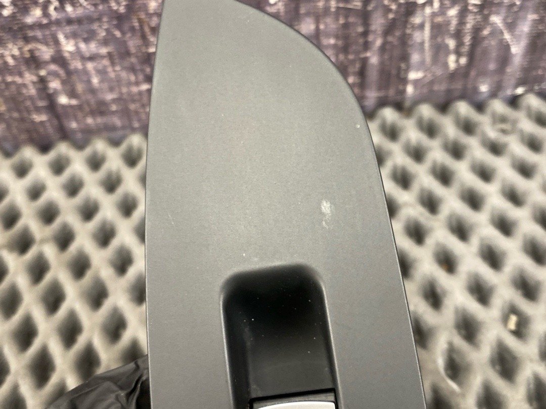 Кнопка стеклоподъемника, 890 рублей, Красноярск