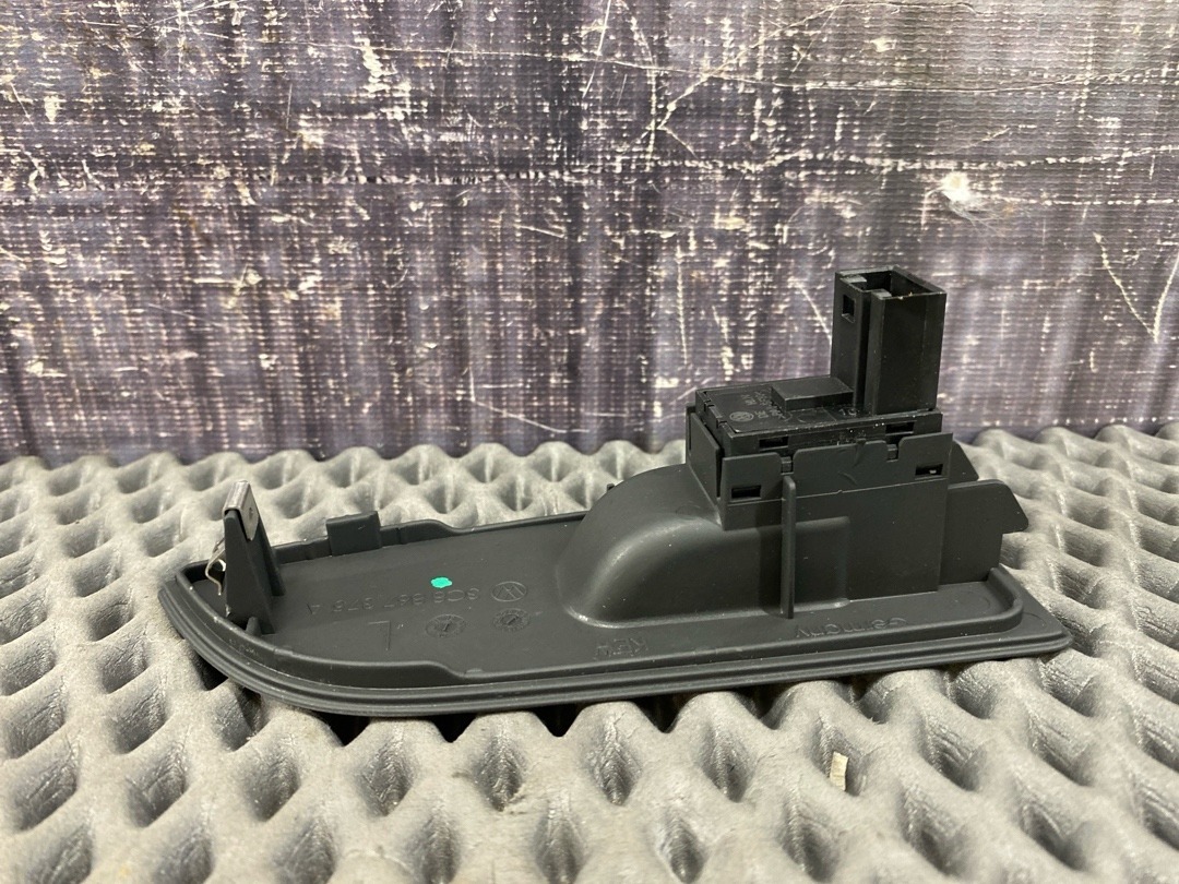 Кнопка стеклоподъемника, 890 рублей, Красноярск