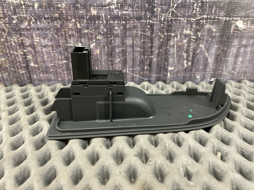 Кнопка стеклоподъемника, 890 рублей, Красноярск