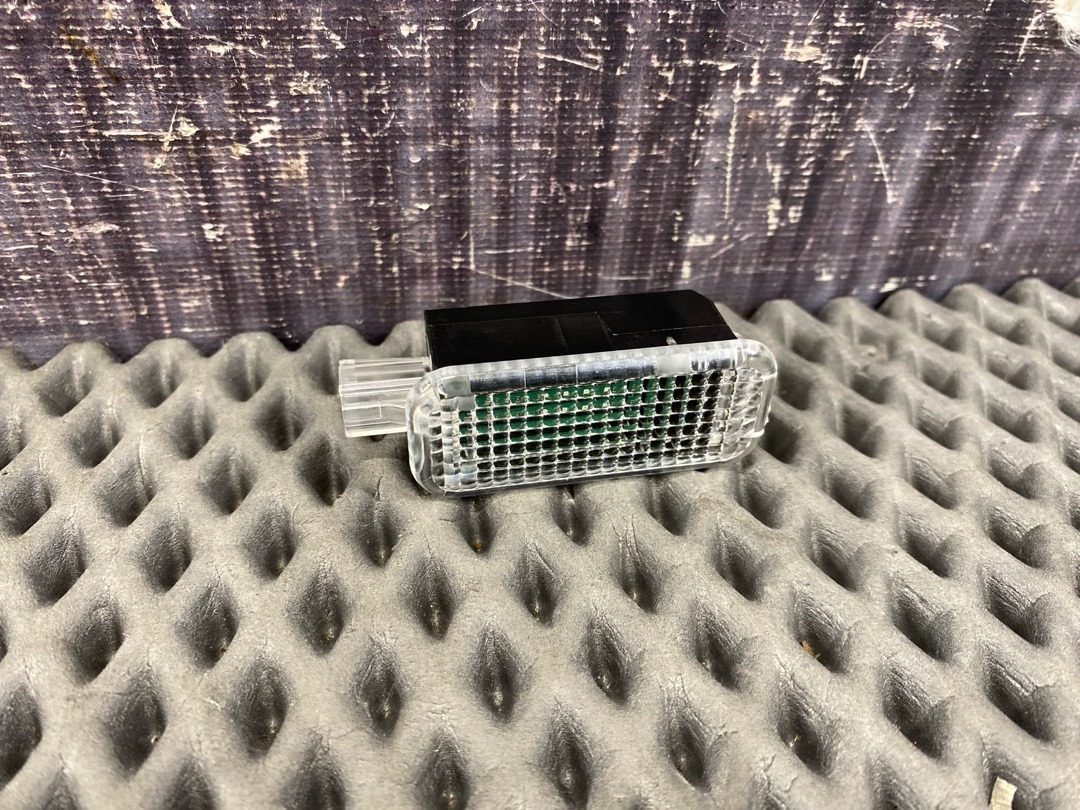 Плафон салона, 730 рублей, Красноярск